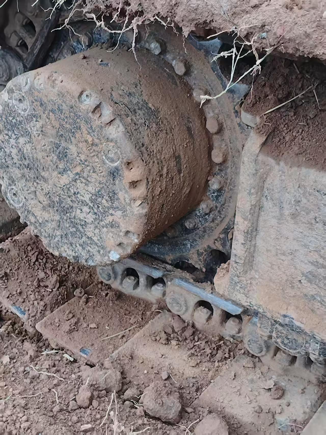 Buy Kato HD820 Used Excavator / 7 Buy Kato HD820 Used Excavator / 7