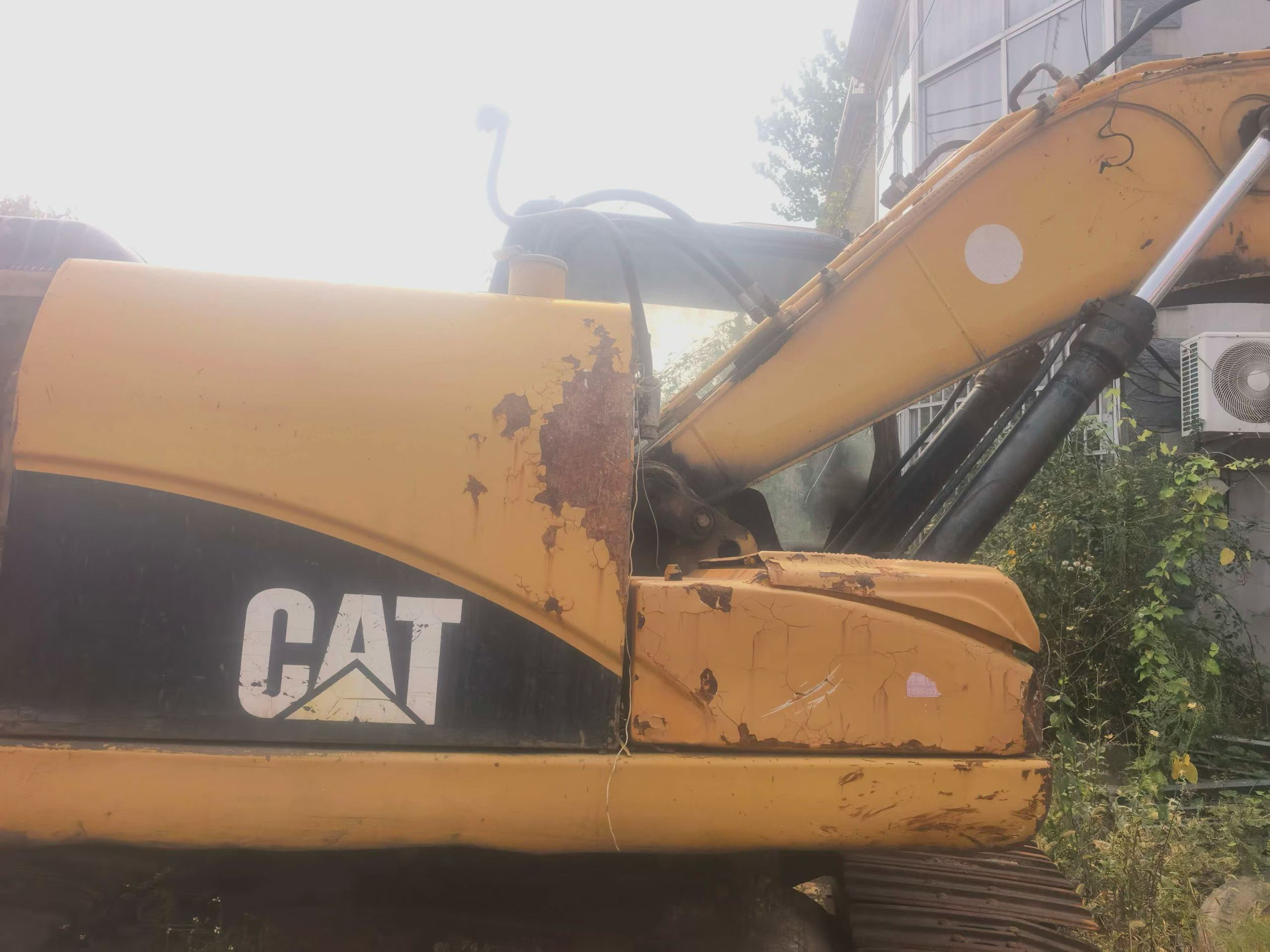 Buy Caterpillar 320D Used Excavator / 2 Buy Caterpillar 320D Used Excavator / 2