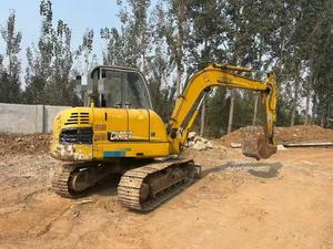 Купить Caterpillar CT60 Подержанный Экскаватор Купить Caterpillar CT60 Подержанный Экскаватор