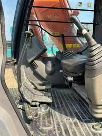 Buy Hitachi EX120-6 Used Excavator / 9 Buy Hitachi EX120-6 Used Excavator / 9