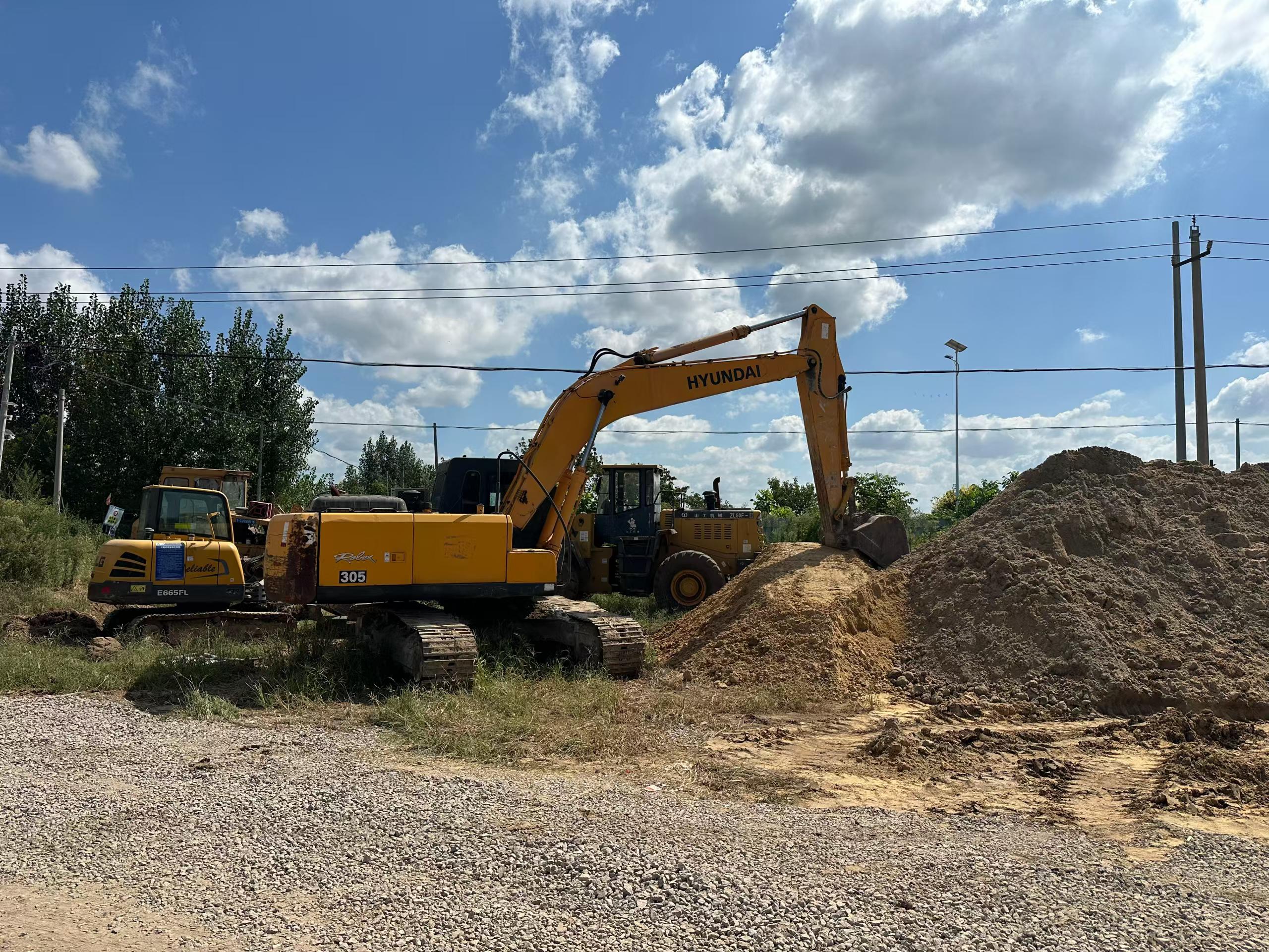Купить Hyundai R215-7 Подержанный Экскаватор