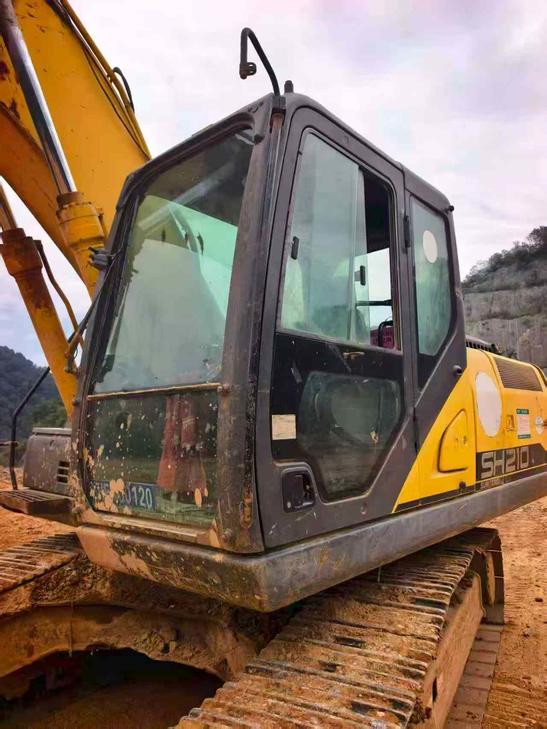 Buy Sumitomo SH210-5 Used Excavator / 1
