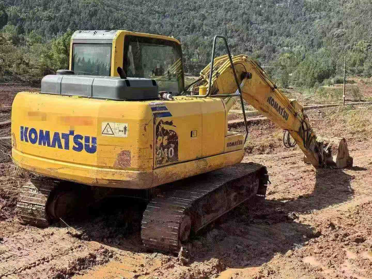 Buy Komatsu PC130 Used Excavator / 3 Buy Komatsu PC130 Used Excavator / 3