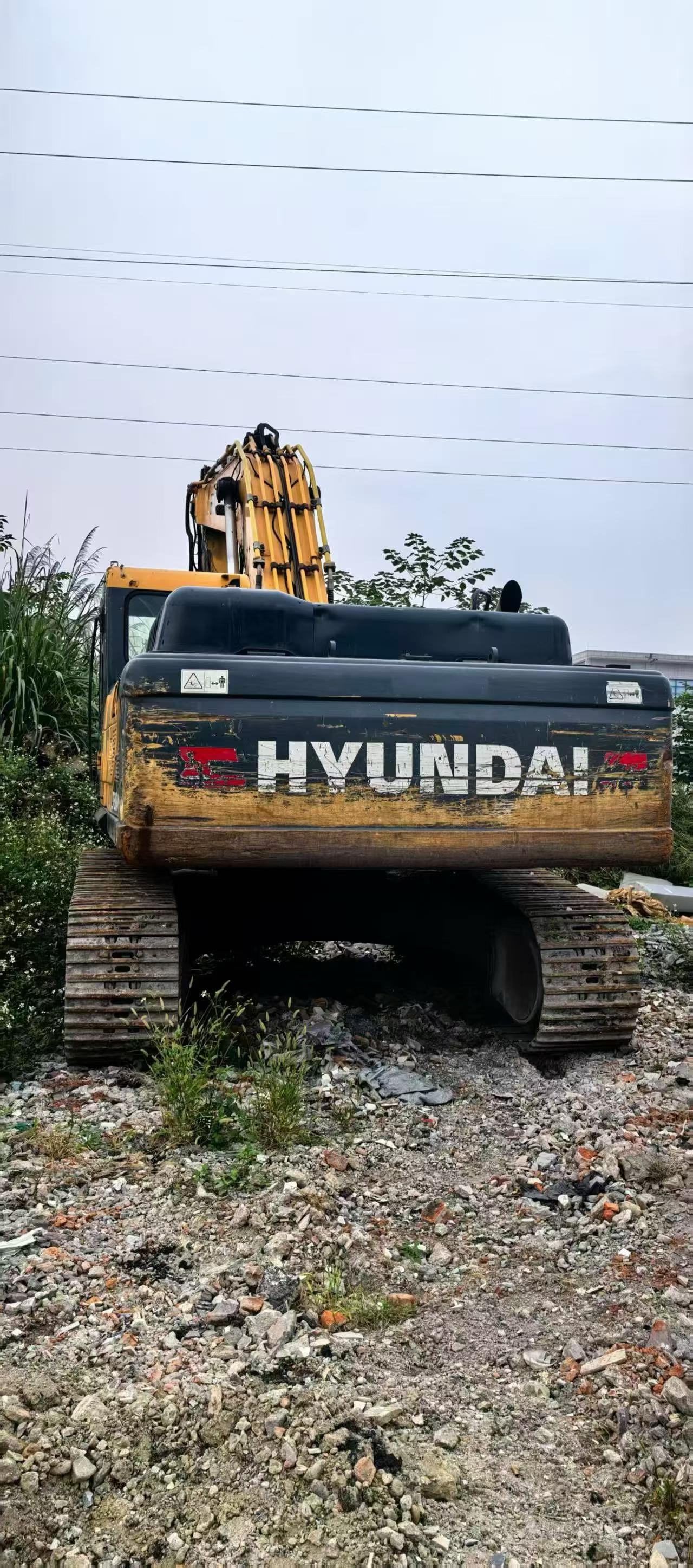 Compre Escavadeira Hyundai R350LVS Usada / 8