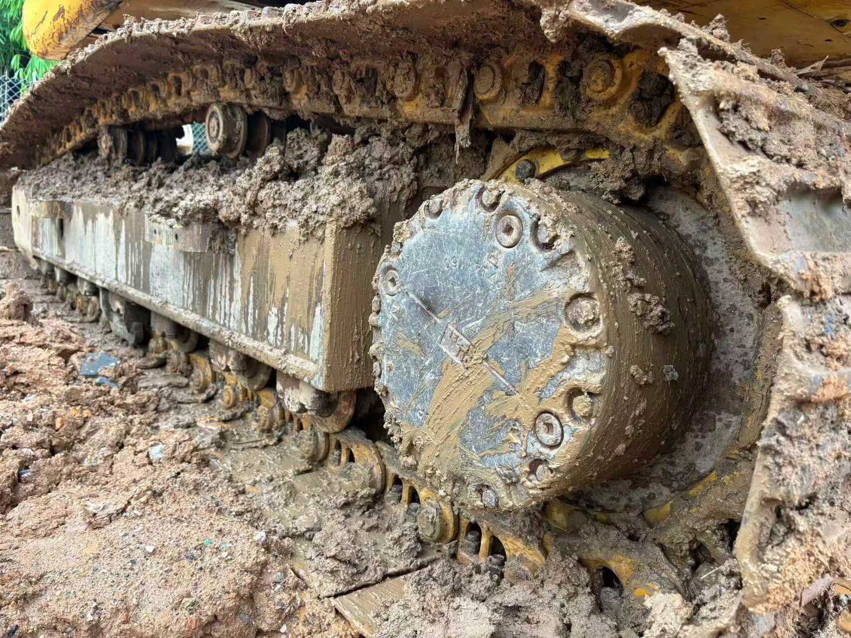 Buy Komatsu PC200-8 Used Excavator / 2 Buy Komatsu PC200-8 Used Excavator / 2