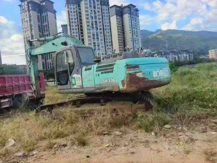 Buy Kobelco SK260 Used Excavator / 1