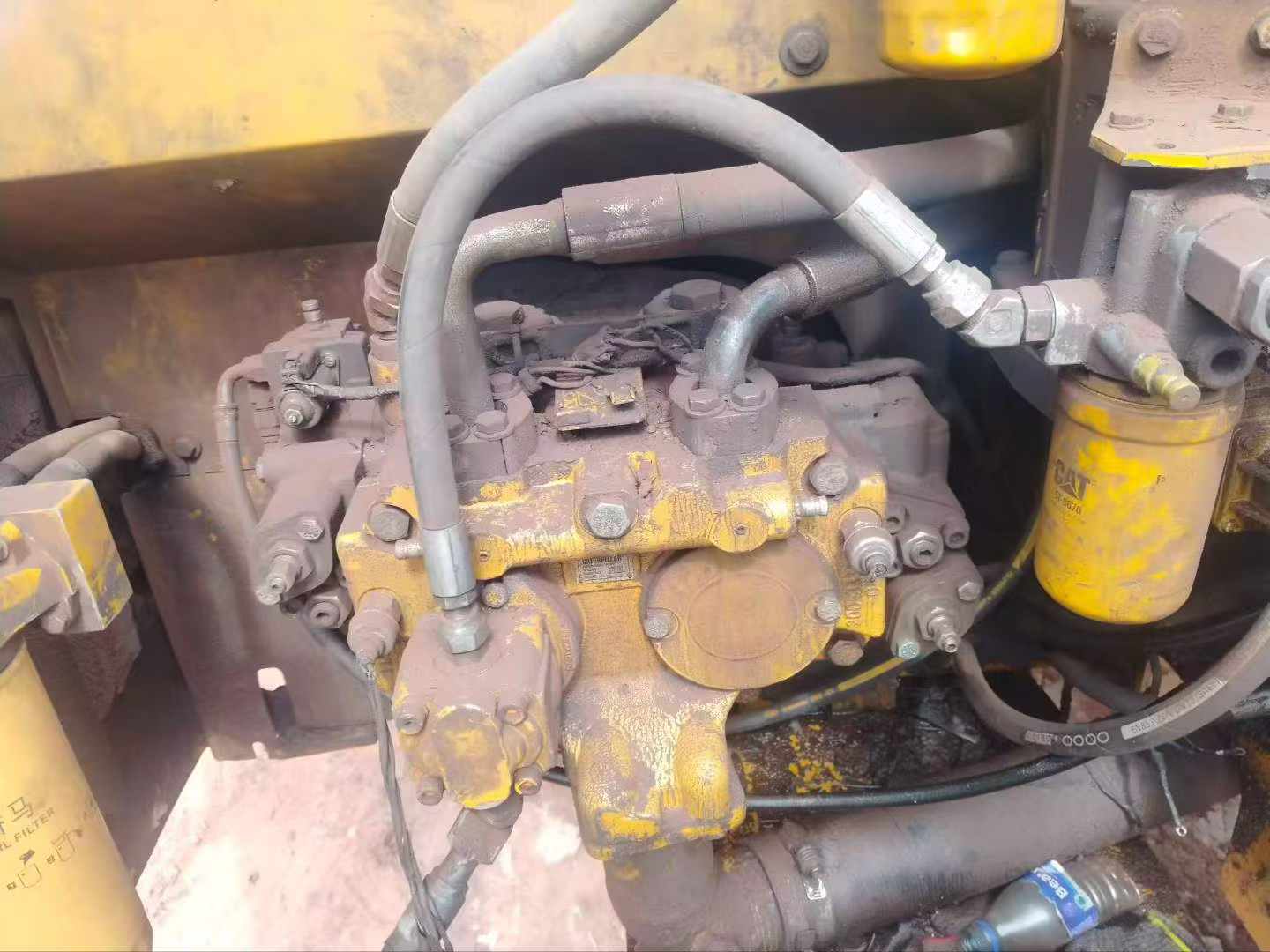 Buy Caterpillar 320D Used Excavator / 5