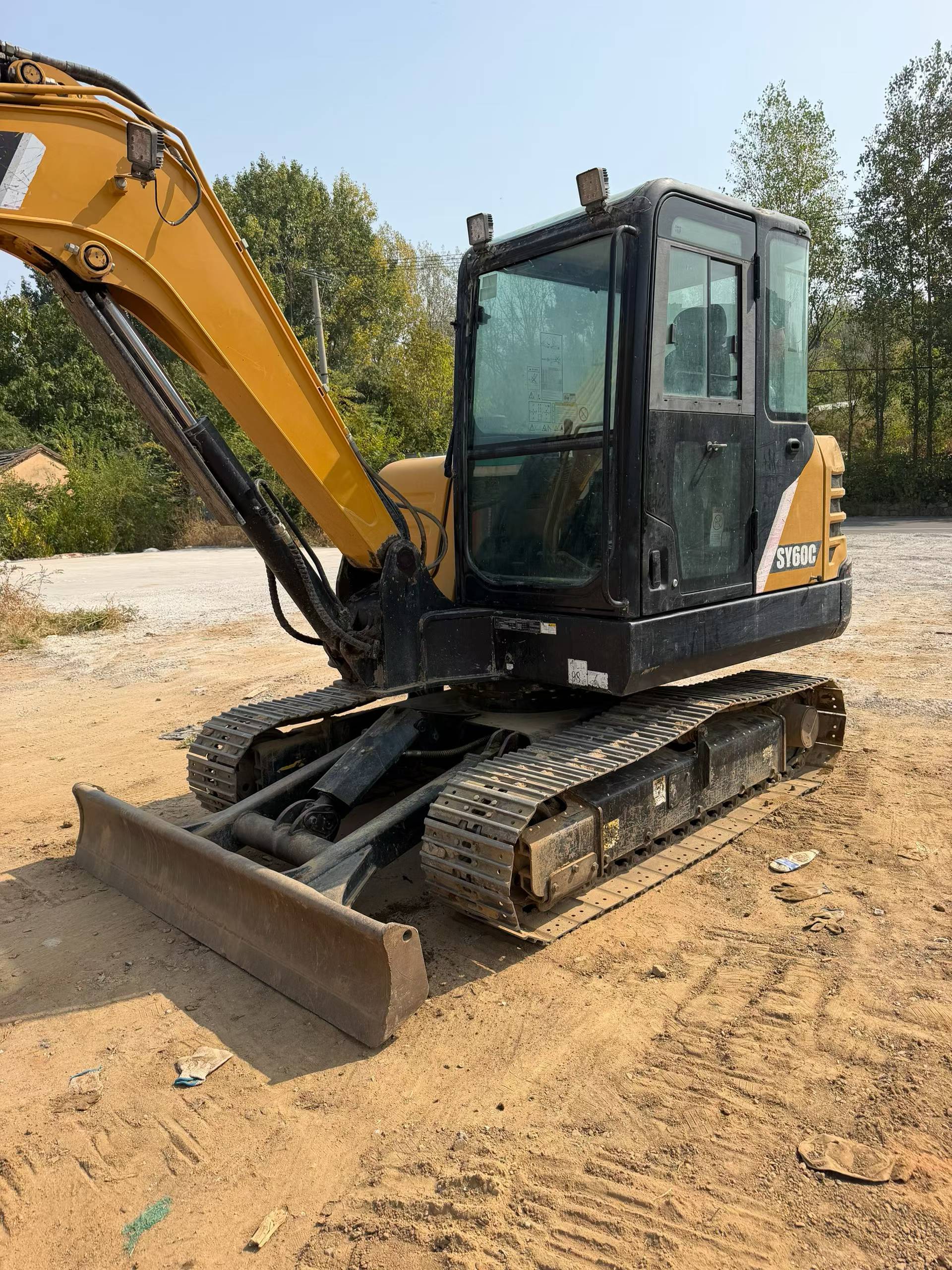 Buy Sany SY55 Used Excavator / 2 Buy Sany SY55 Used Excavator / 2
