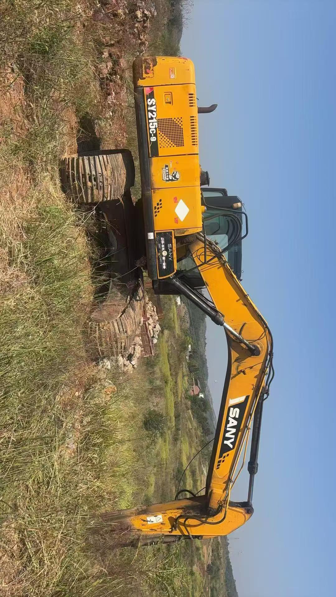 Buy Sany SY215C Used Excavator / 2 Buy Sany SY215C Used Excavator / 2