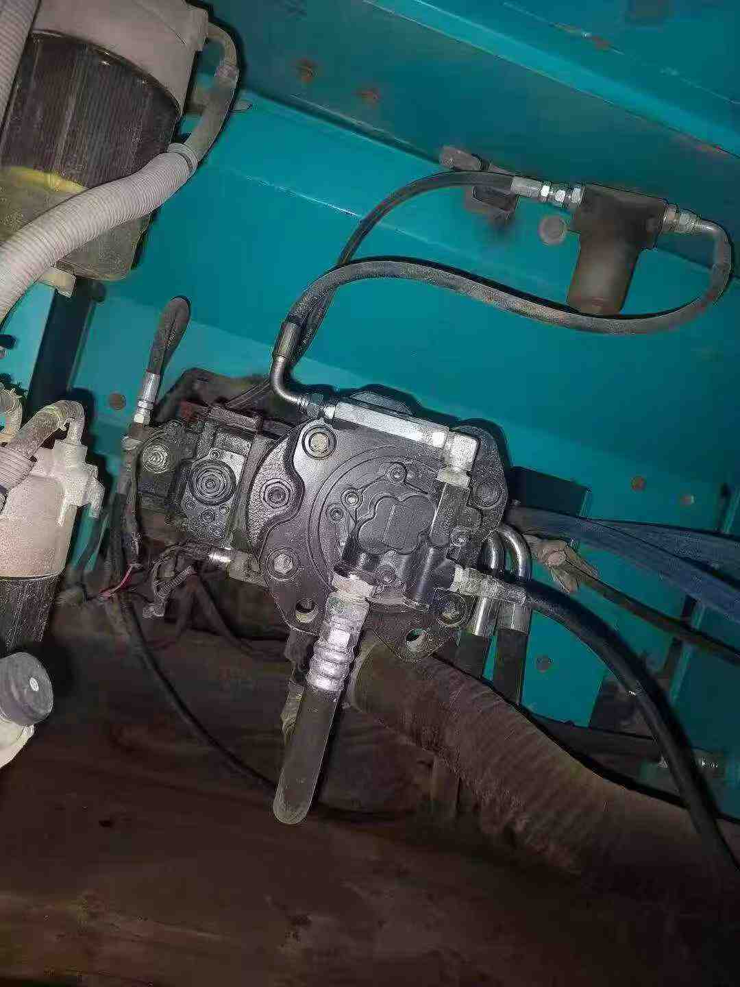 Buy Kobelco SK260 Used Excavator / 4 Buy Kobelco SK260 Used Excavator / 4