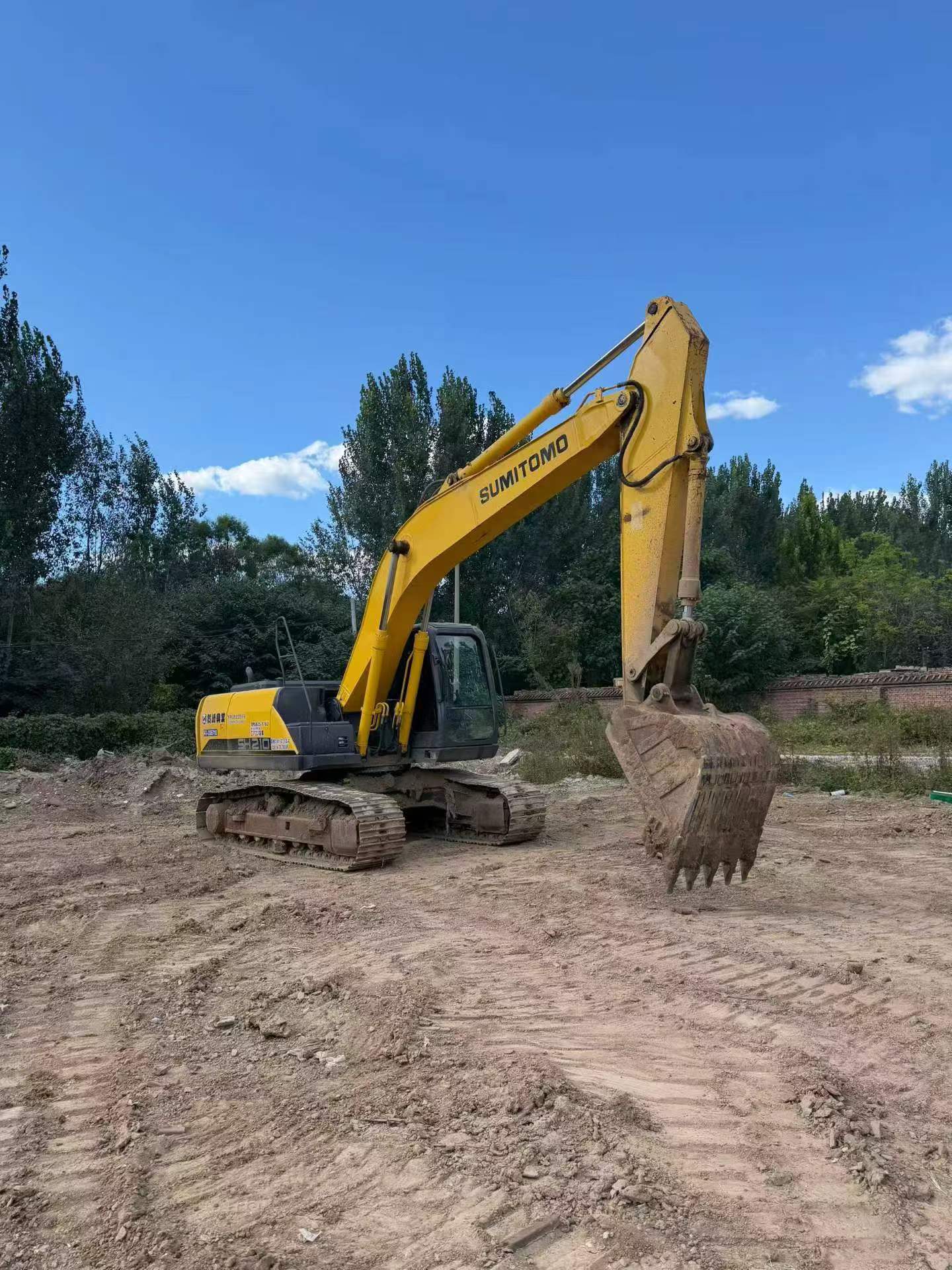 Buy Sumitomo SH210-5 Used Excavator / 8 Buy Sumitomo SH210-5 Used Excavator / 8