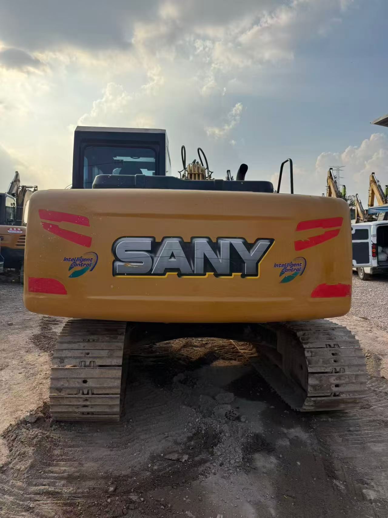 Buy Sany SY135 Used Excavator / 8 Buy Sany SY135 Used Excavator / 8