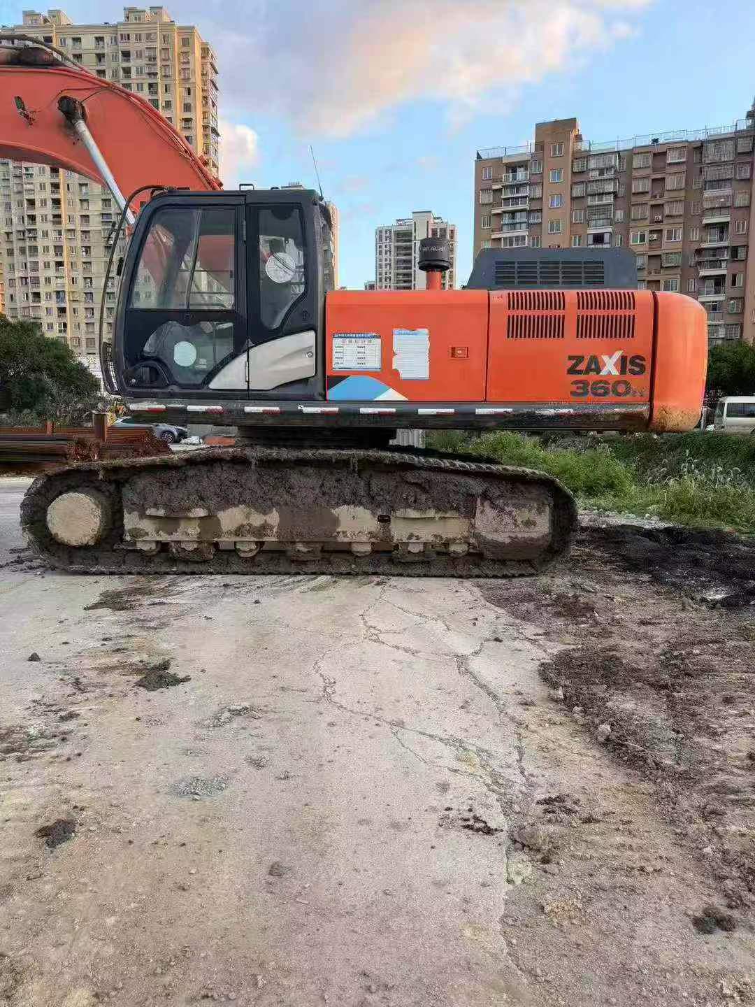 Buy Hitachi EX360-5 Used Excavator / 3 Buy Hitachi EX360-5 Used Excavator / 3