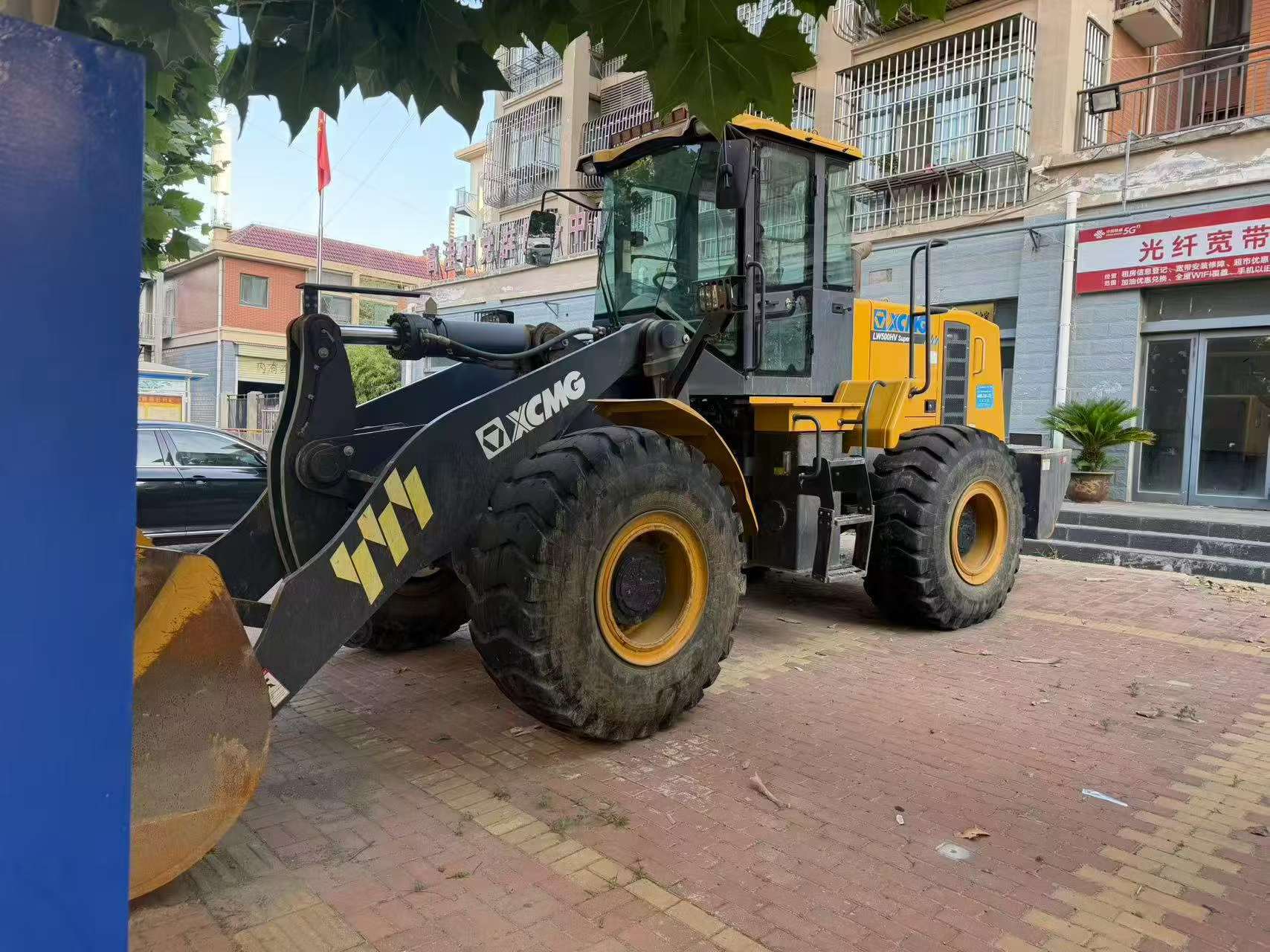Buy XCMG LW500HV Used Loader / 2