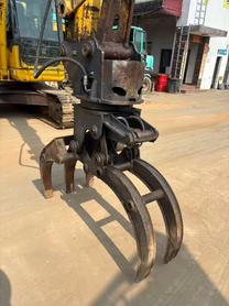 Compre Excavadora Komatsu PC130 Usada / 8 Compre Excavadora Komatsu PC130 Usada / 8