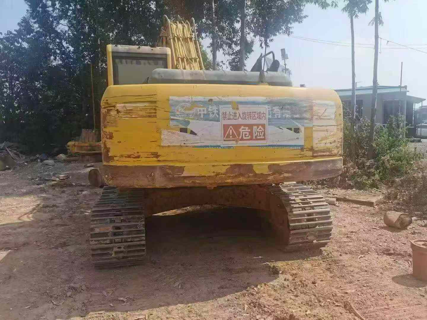 Buy Komatsu PC220 Used Excavator / 1