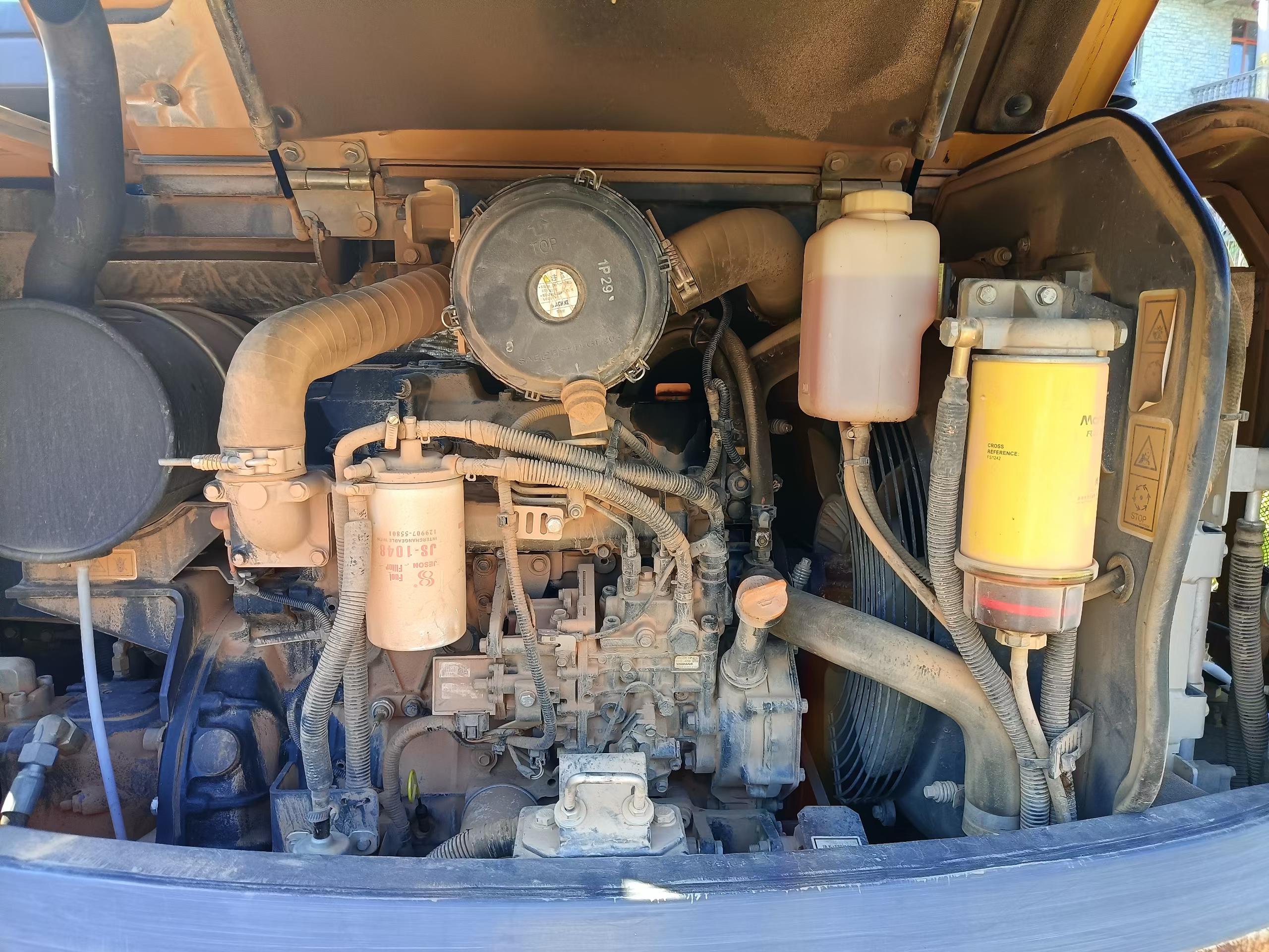 Buy XCMG XE60 Used Excavator / 4