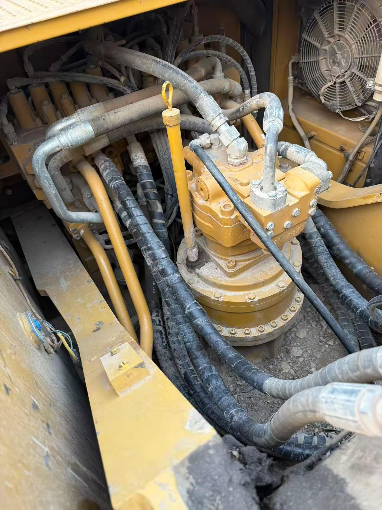 Buy Caterpillar 326DL Used Excavator / 5