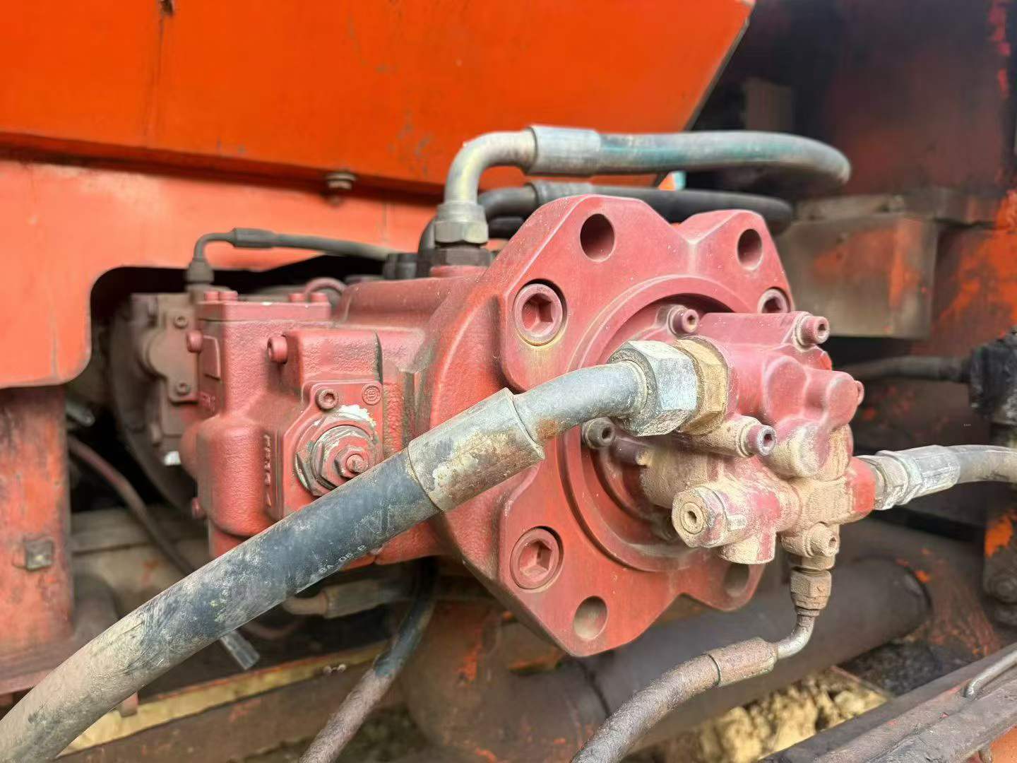 Buy Doosan DH225-7 Used Excavator / 4 Buy Doosan DH225-7 Used Excavator / 4