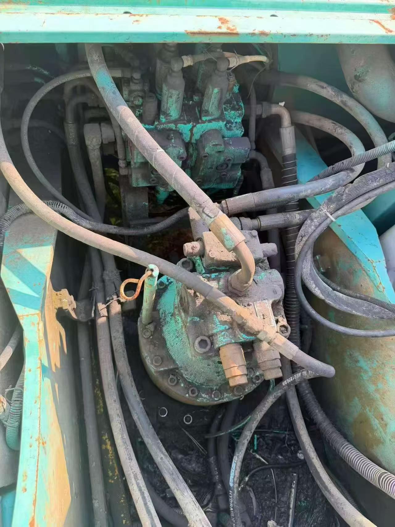 Buy Kobelco SK230-6 Used Excavator / 6 Buy Kobelco SK230-6 Used Excavator / 6