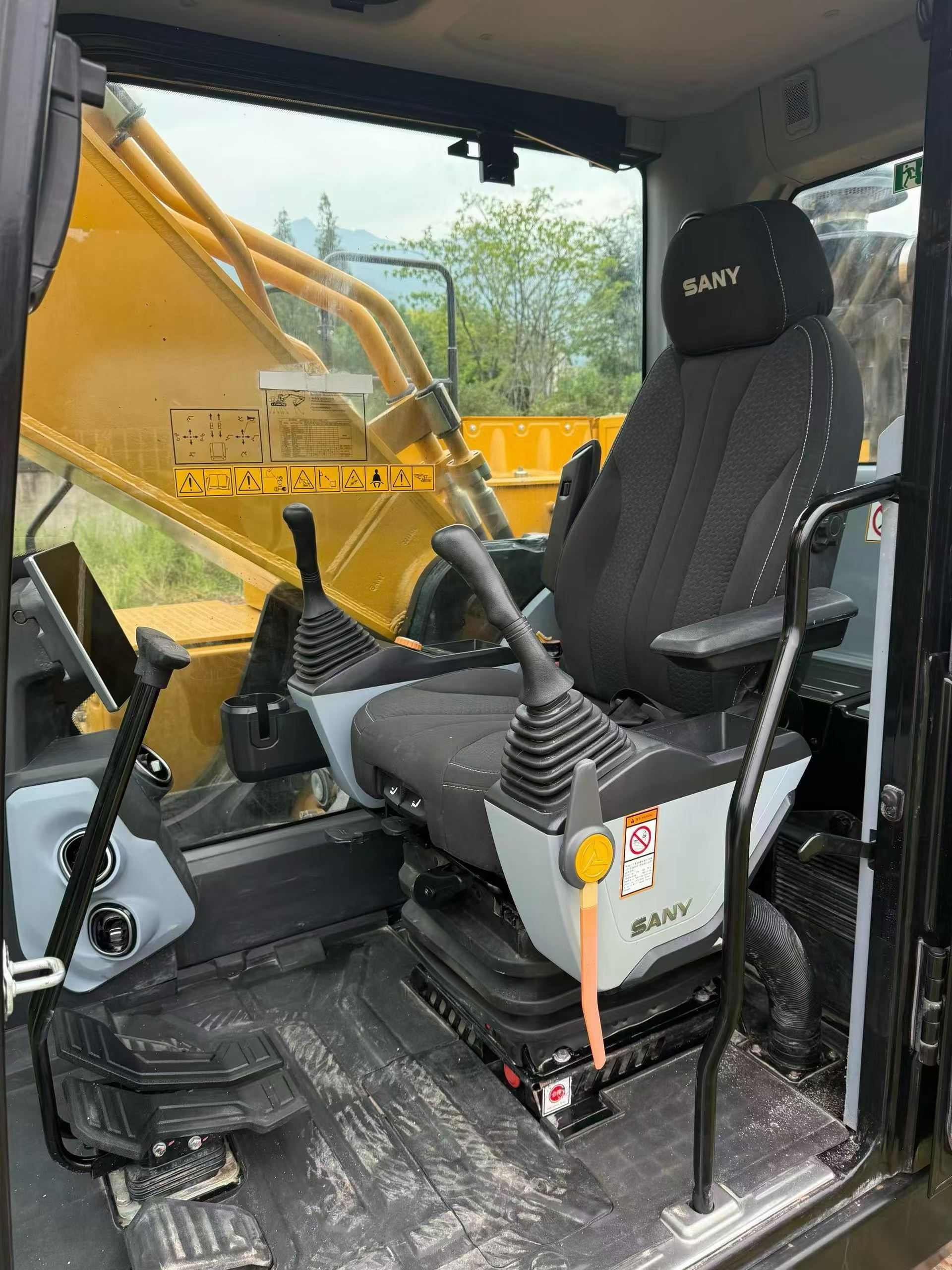 Buy Sany SY375H Used Excavator / 6