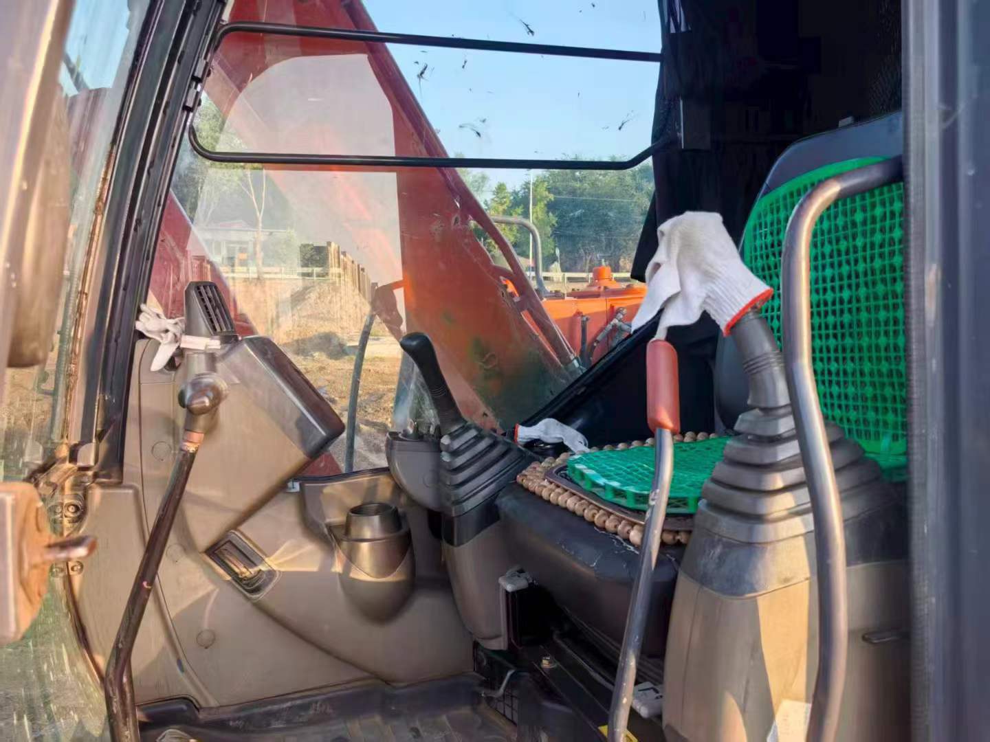 شراء Hitachi EX70 مستعمل حفارة