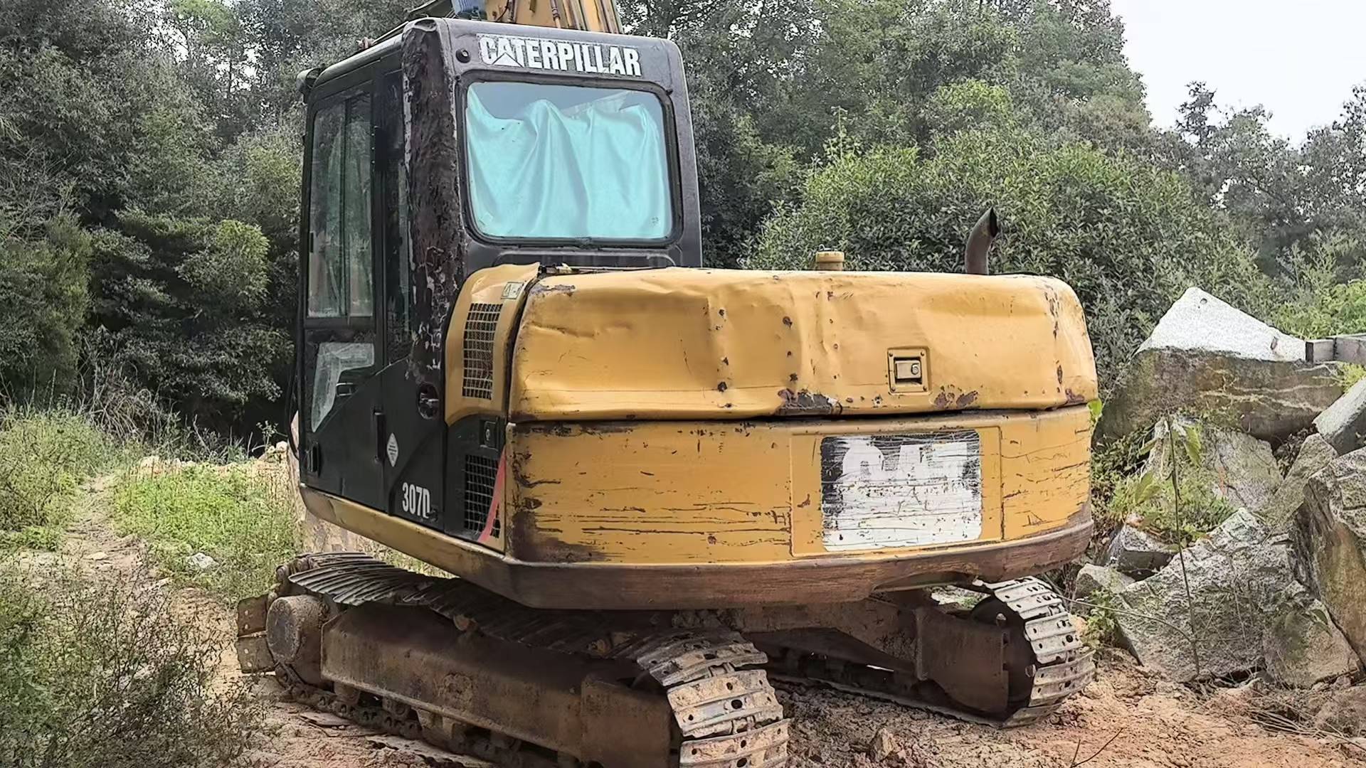 Buy Caterpillar 307B Used Excavator / 1