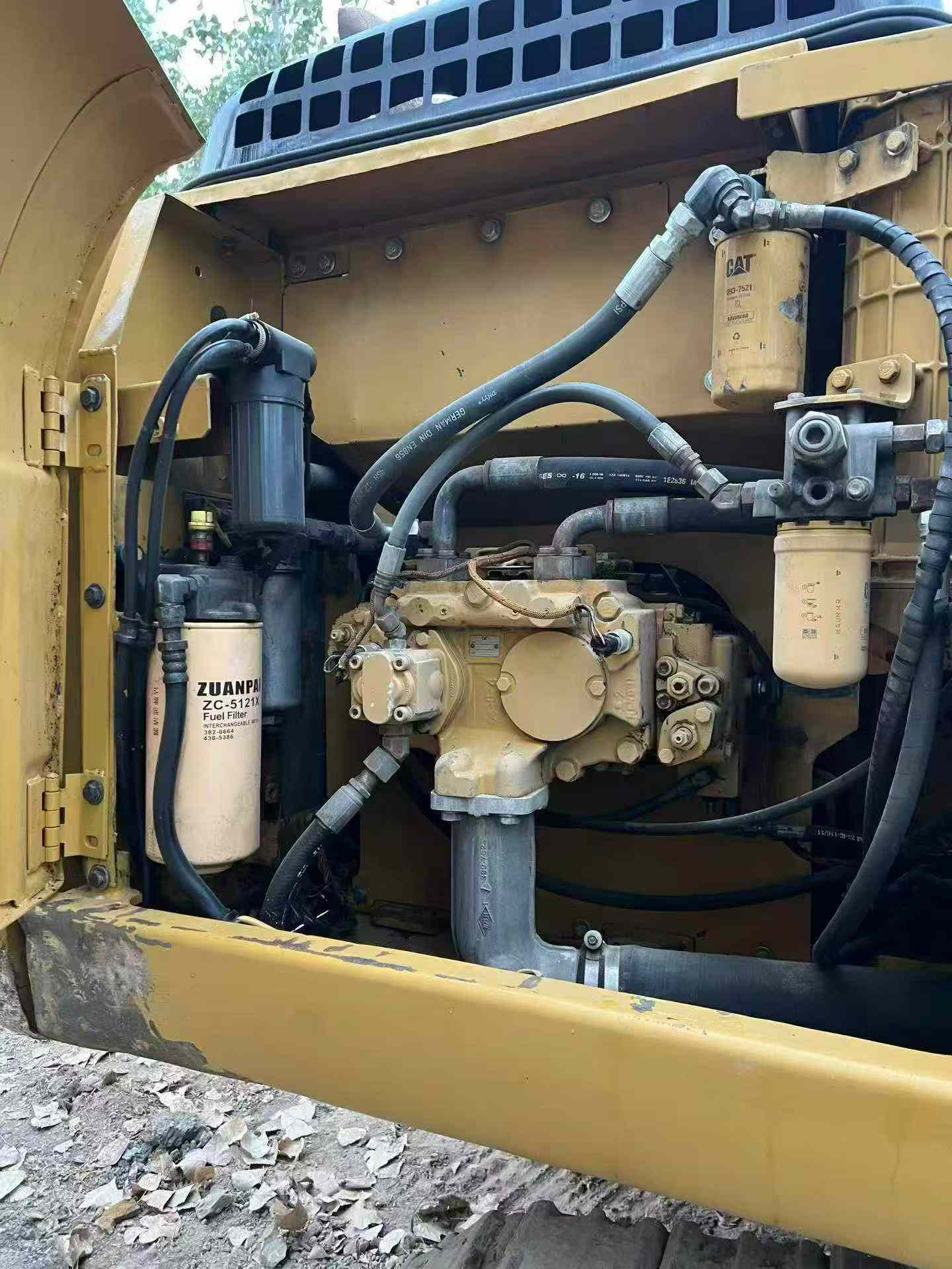 Buy Caterpillar 320D Used Excavator / 6 Buy Caterpillar 320D Used Excavator / 6