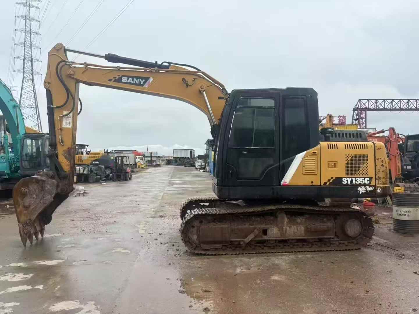 Buy Sany SY125C Used Excavator / 1