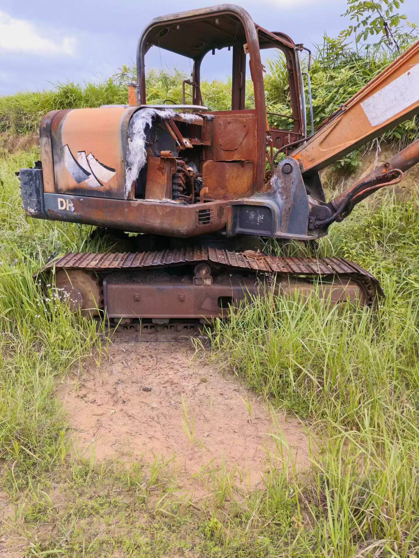 Buy Doosan DH80 Used Excavator / 1