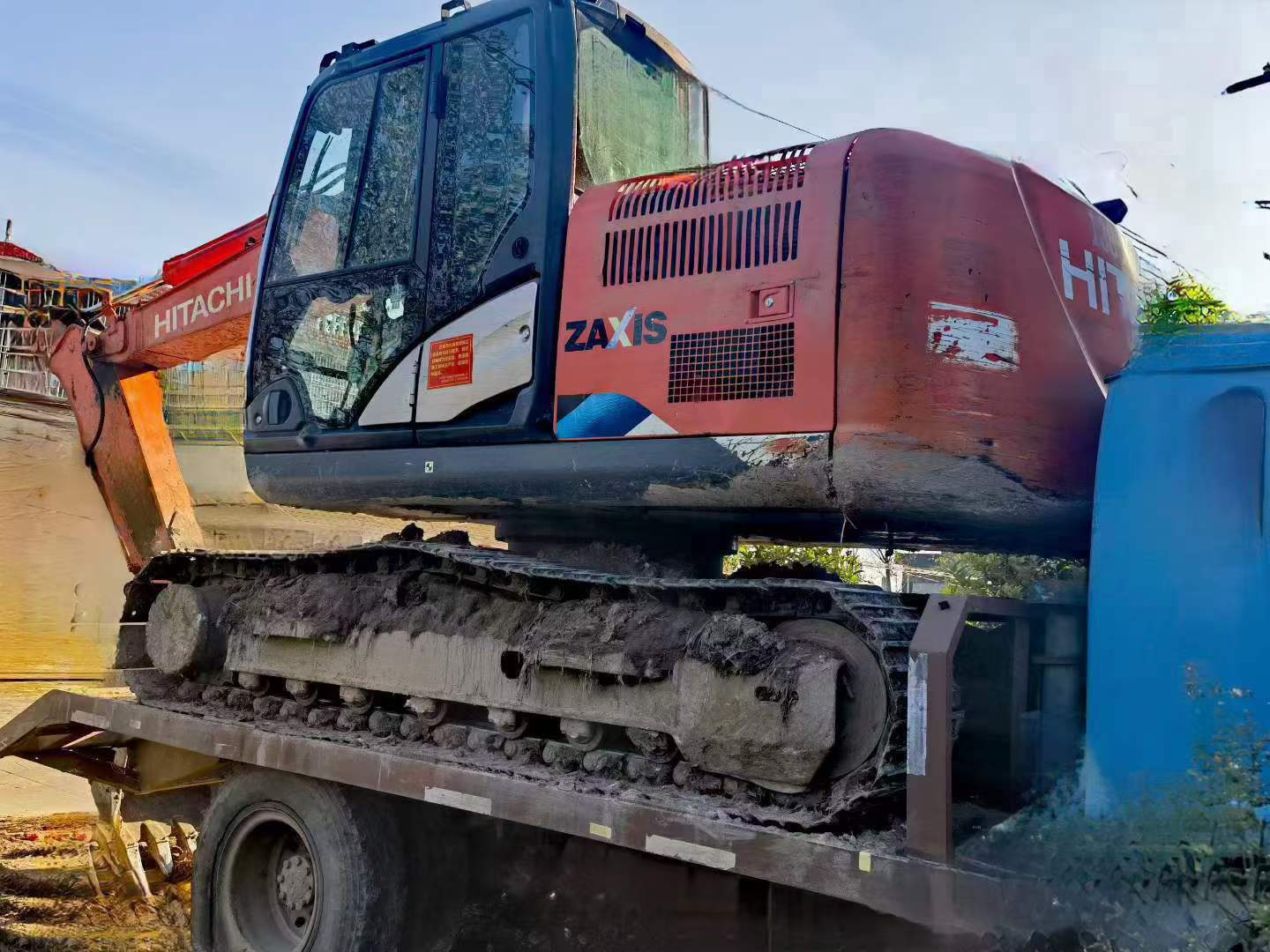 Buy Hitachi ZX130-5A Used Excavator / 1