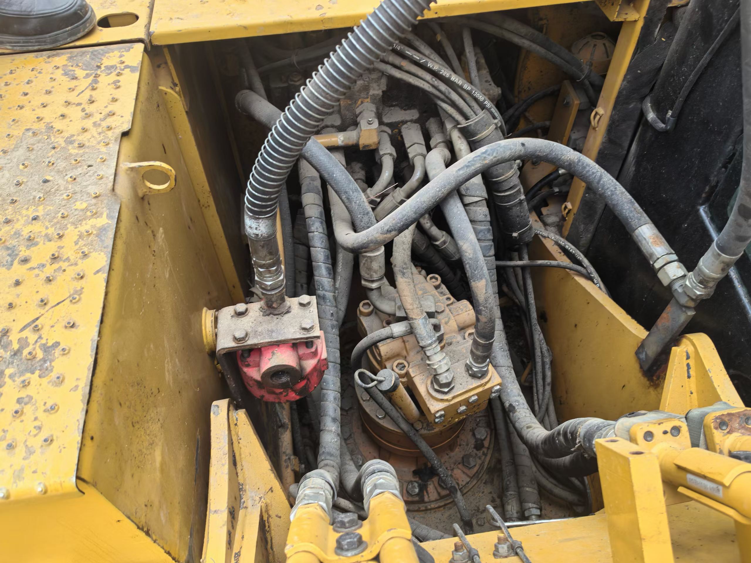 Buy Caterpillar M318 Used Excavator / 3