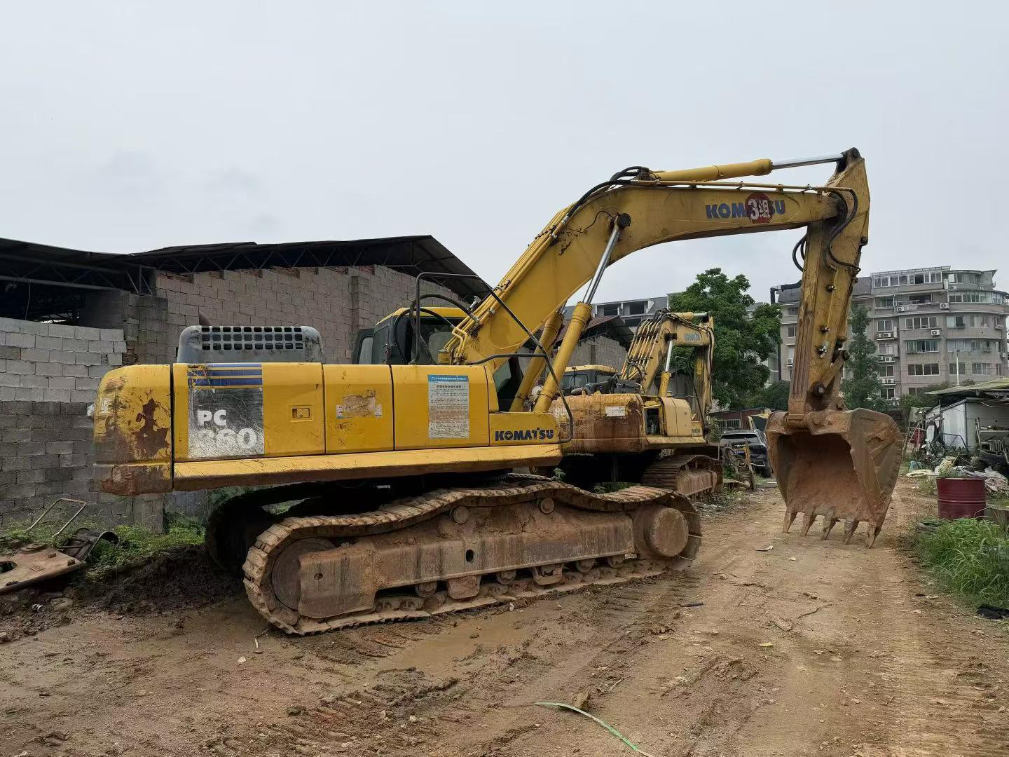 Buy Komatsu PC360-7 Used Excavator / 1