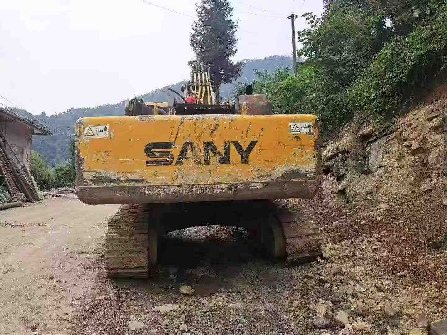 Buy Sany SY385C Used Excavator / 3 Buy Sany SY385C Used Excavator / 3