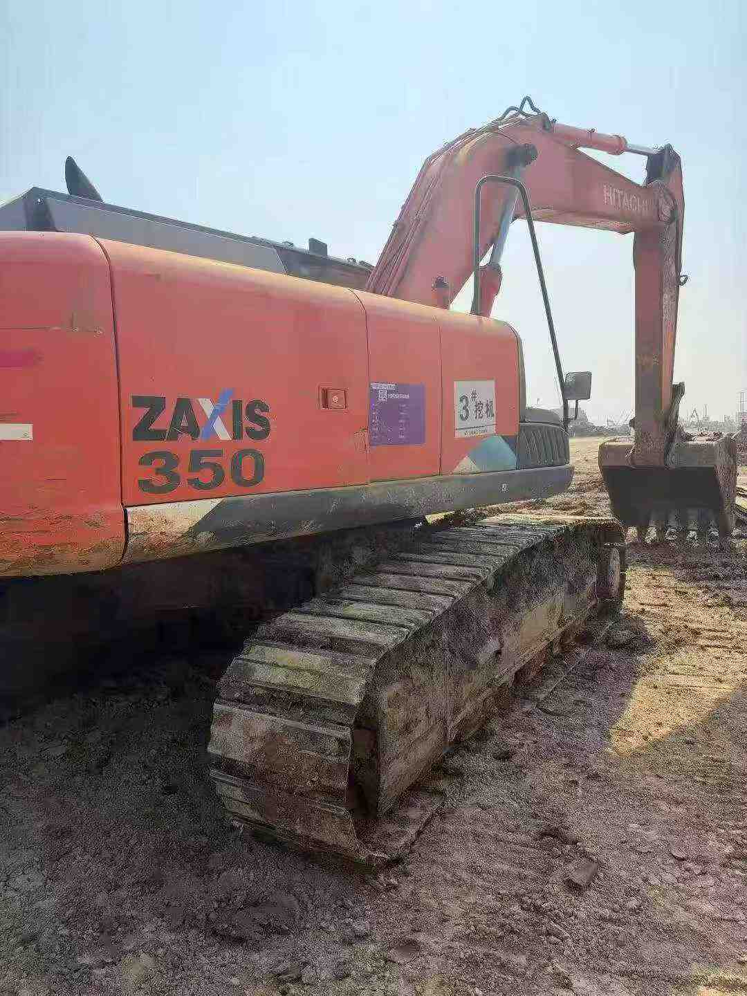 شراء حفارة Hitachi ZX300-5A مستعملة / 2