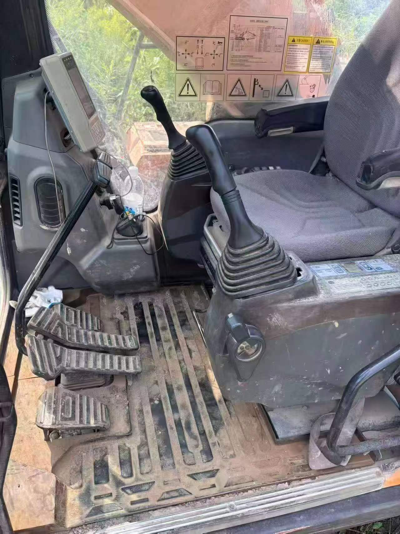 Buy Sany SY195C Used Excavator / 9 Buy Sany SY195C Used Excavator / 9