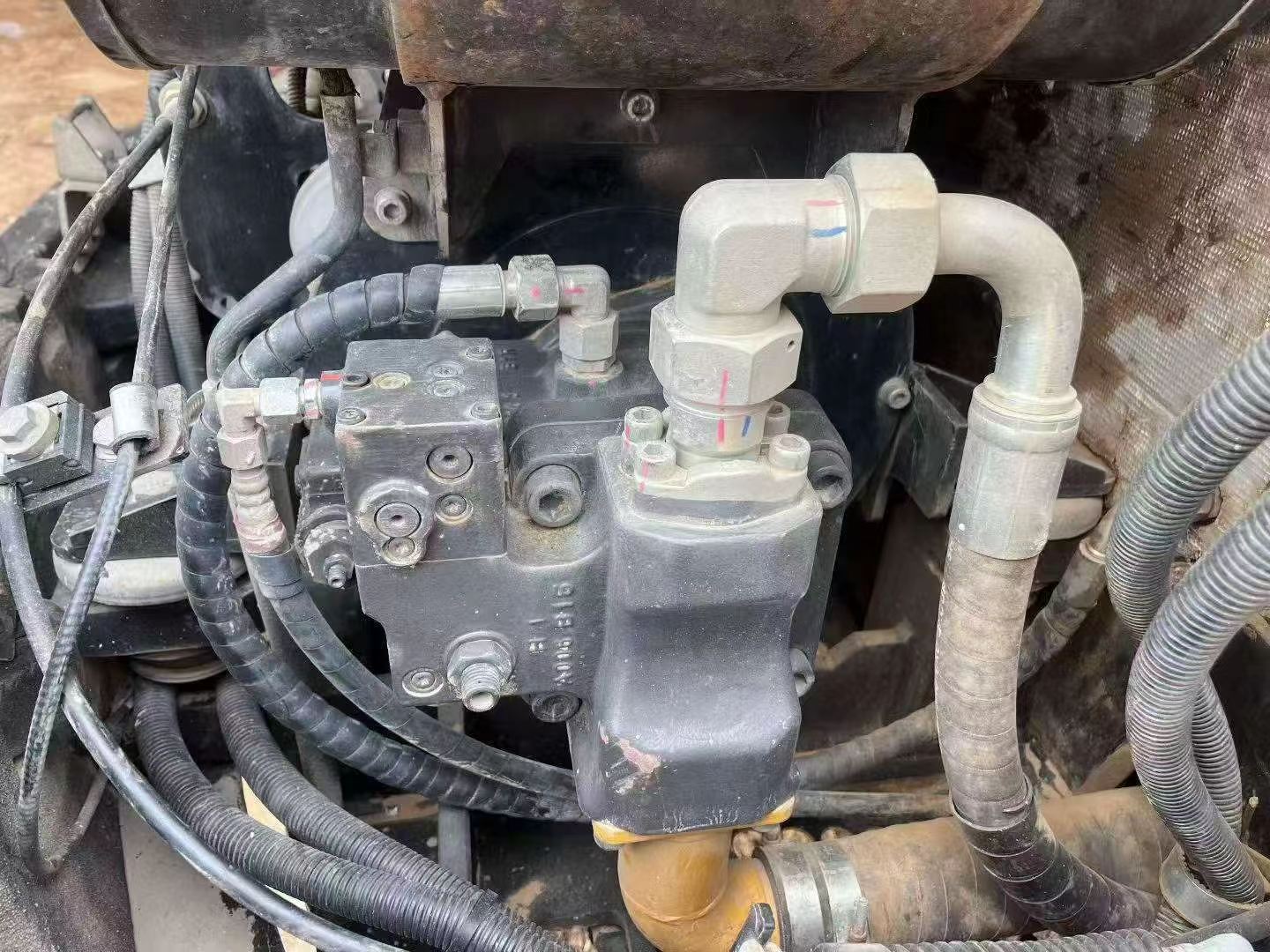 شراء حفارة Sany SY55C مستعملة / 9