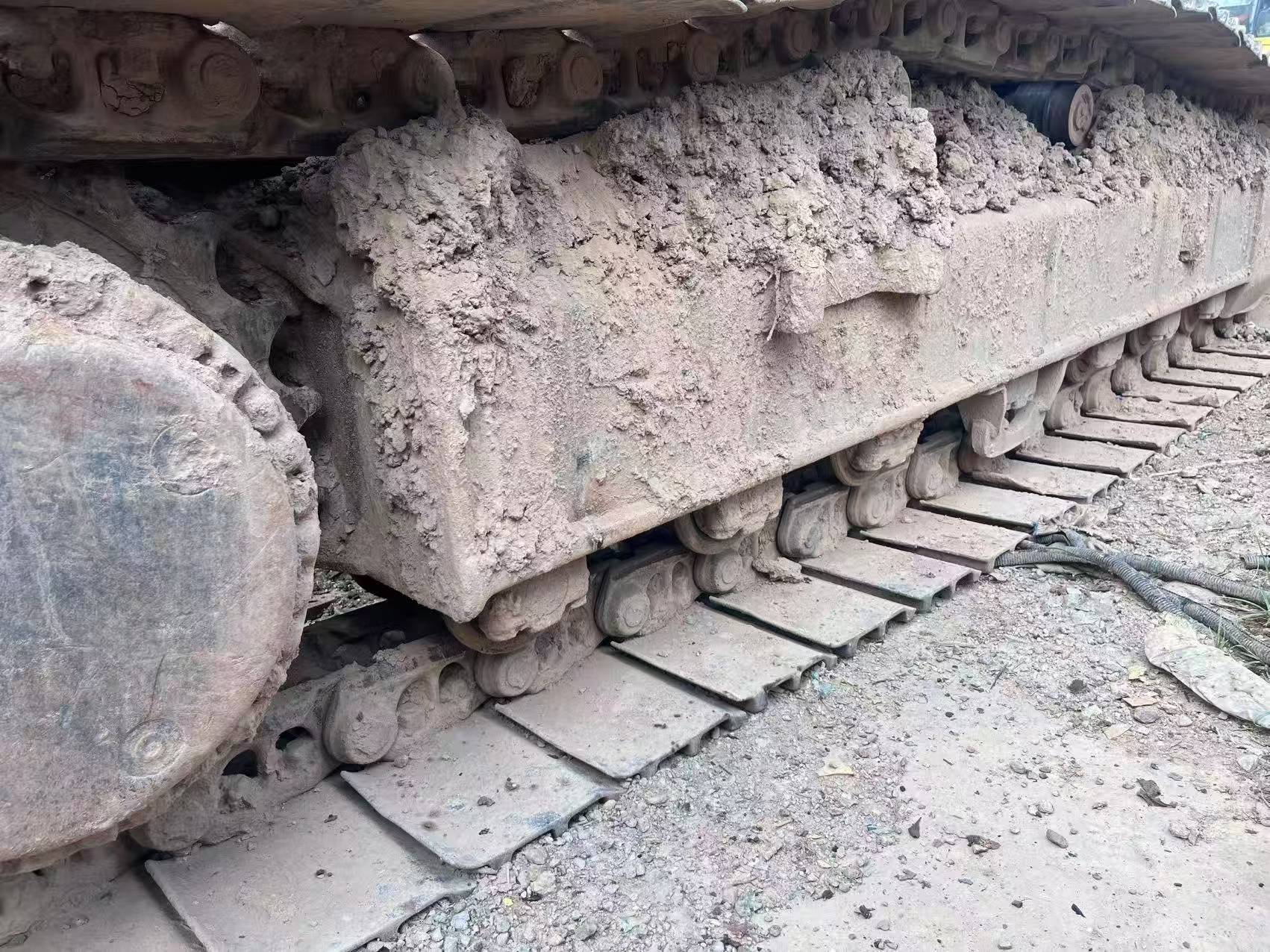 Buy Caterpillar E200B Used Excavator / 3 Buy Caterpillar E200B Used Excavator / 3