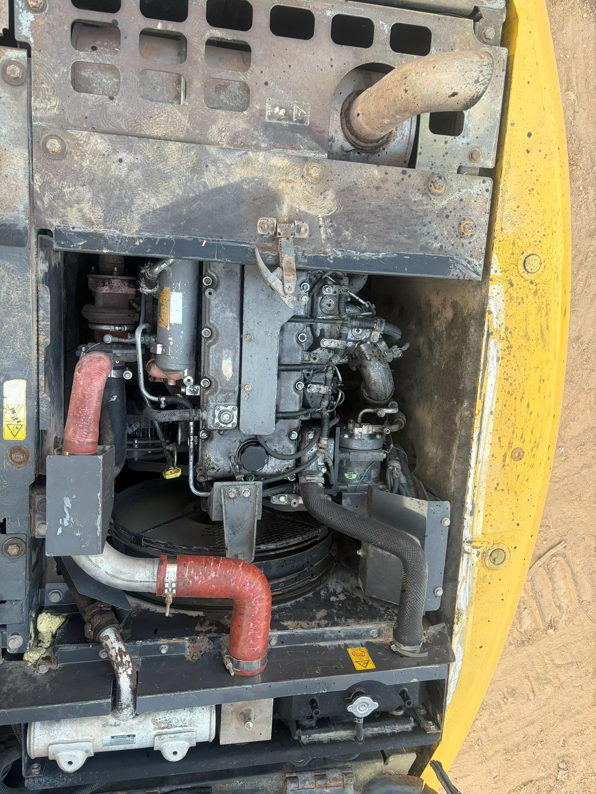 Buy Sumitomo SH130-3 Used Excavator / 8 Buy Sumitomo SH130-3 Used Excavator / 8