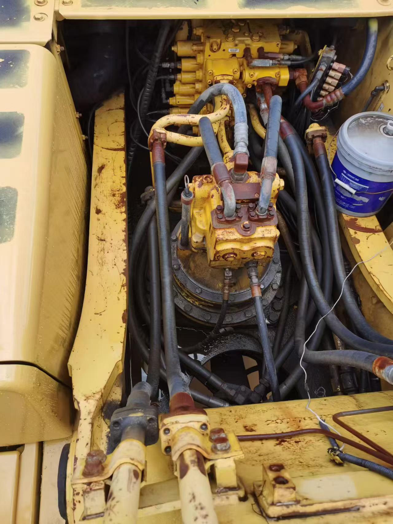 Buy Komatsu PC360-7 Used Excavator / 4 Buy Komatsu PC360-7 Used Excavator / 4