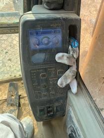Buy Hyundai R215-7C Used Excavator / 9 Buy Hyundai R215-7C Used Excavator / 9