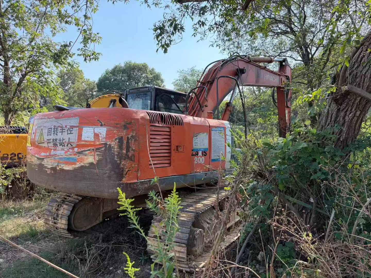 Buy Hitachi EX200 Used Excavator / 6