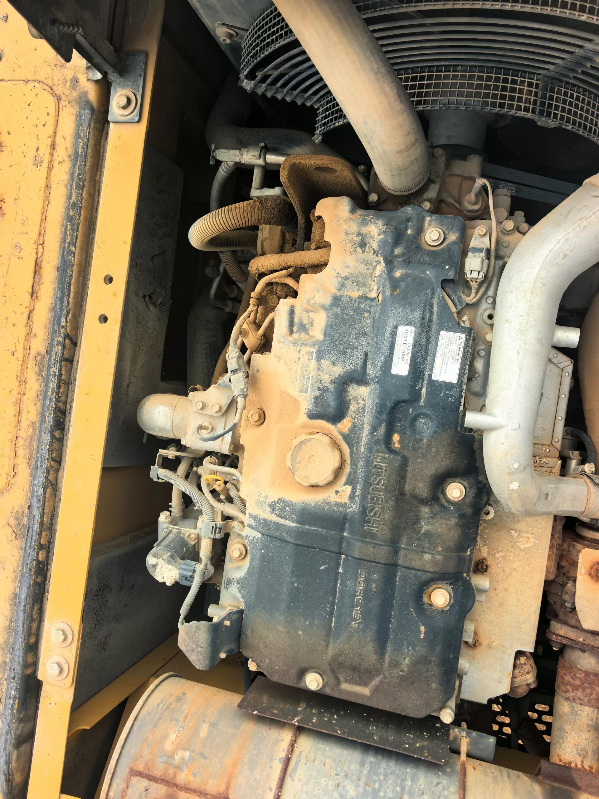 Buy Sany SY205C Used Excavator / 6 Buy Sany SY205C Used Excavator / 6