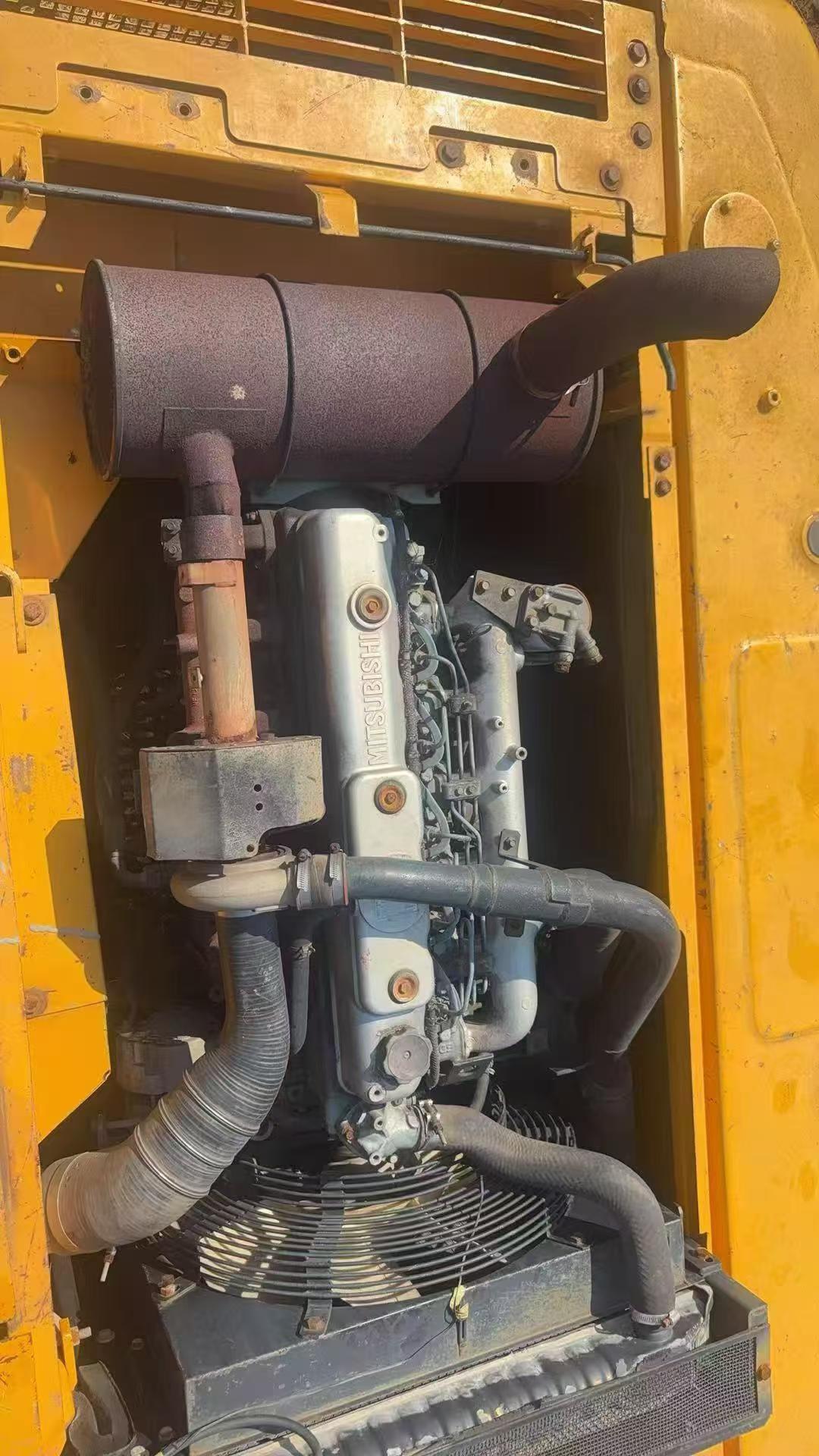 Buy Sany SY215C Used Excavator / 5 Buy Sany SY215C Used Excavator / 5