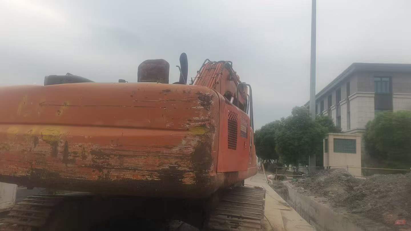 Buy Hitachi EX330 Used Excavator / 2