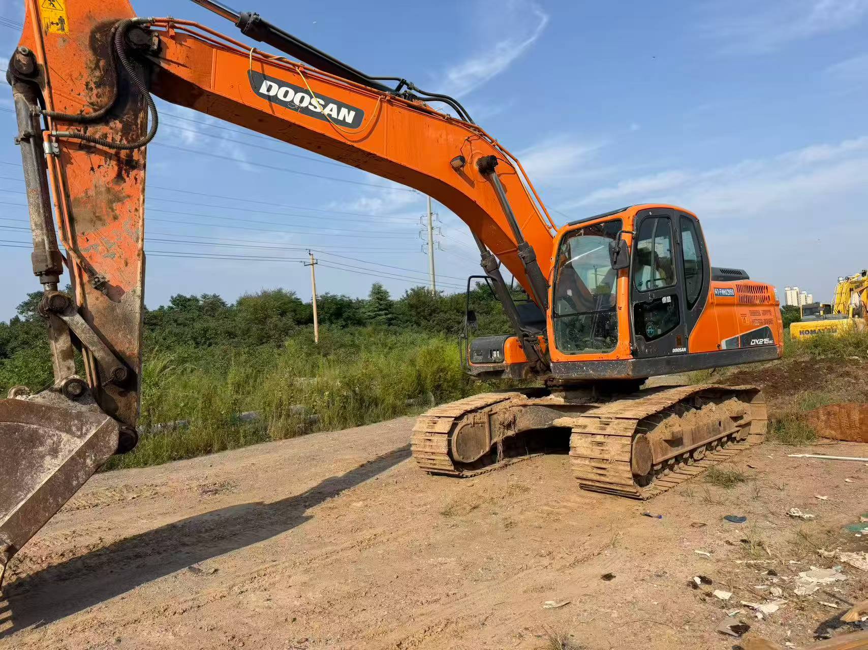 Buy Doosan DH215-7 Used Excavator / 3 Buy Doosan DH215-7 Used Excavator / 3