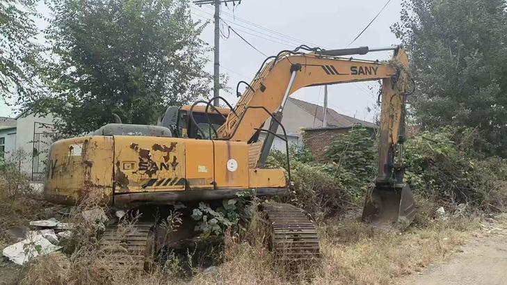 Buy Sany SY215C Used Excavator / 1