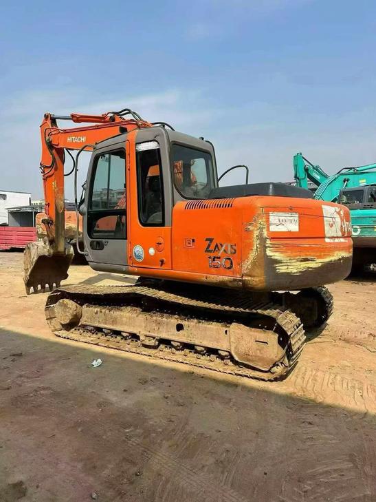 Buy Hitachi EX120-6 Used Excavator / 1