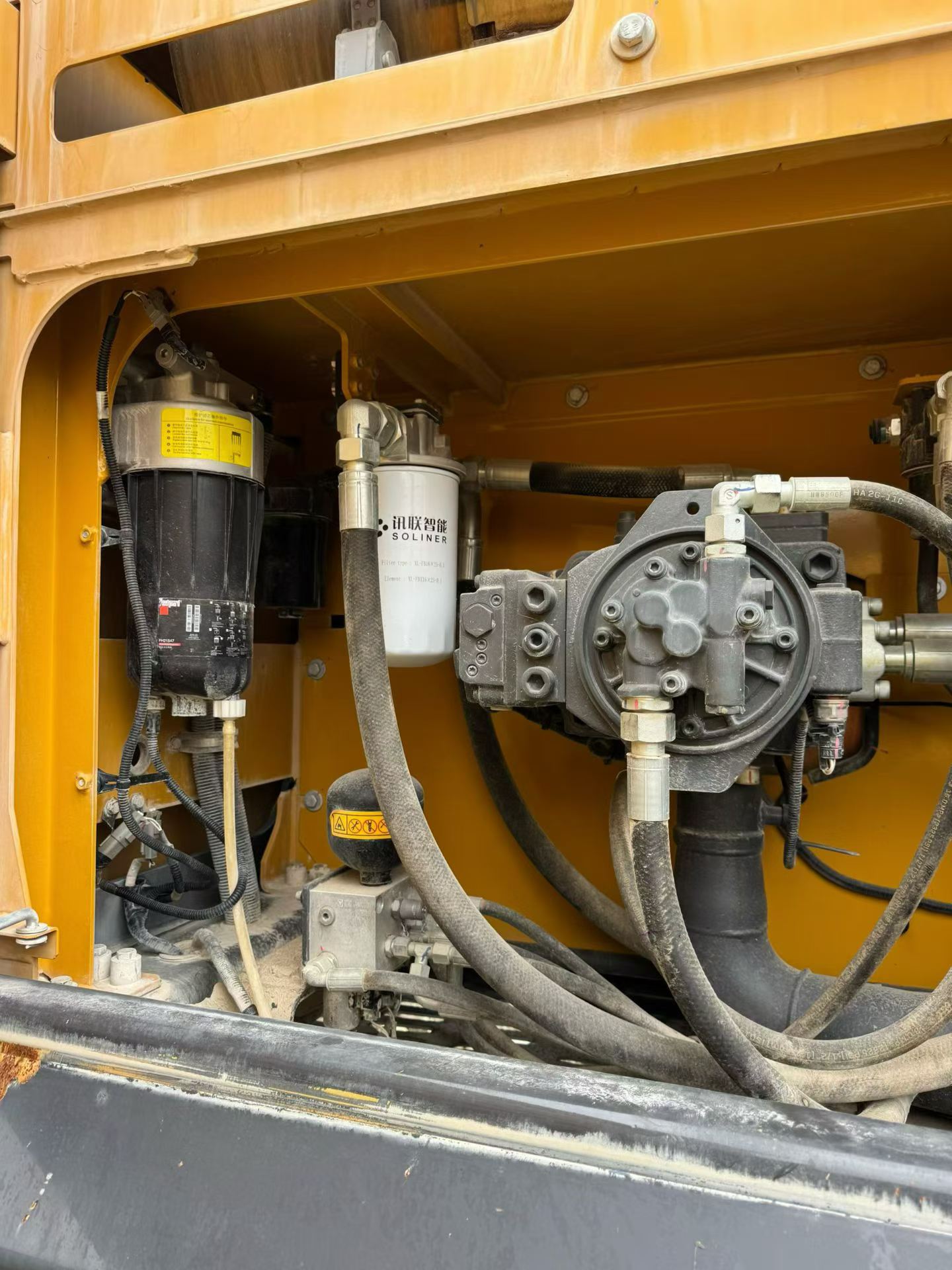 Compre Excavadora XCMG XE380K Usada / 6