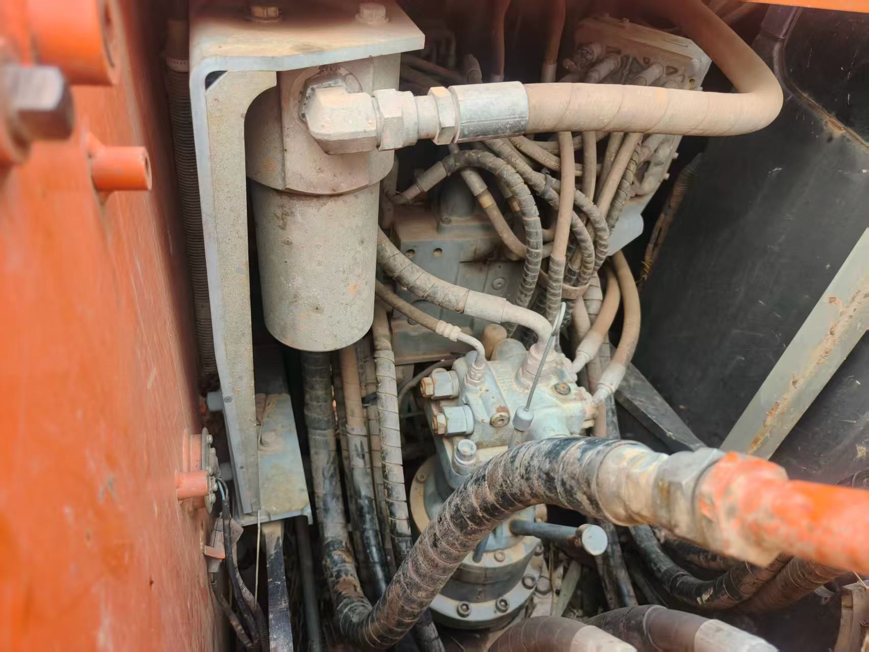 Comprar Hitachi EX130 Usado Excavadora